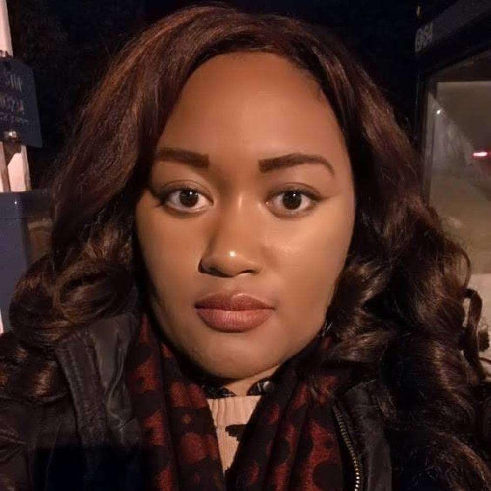 Meet your Posher, Lia